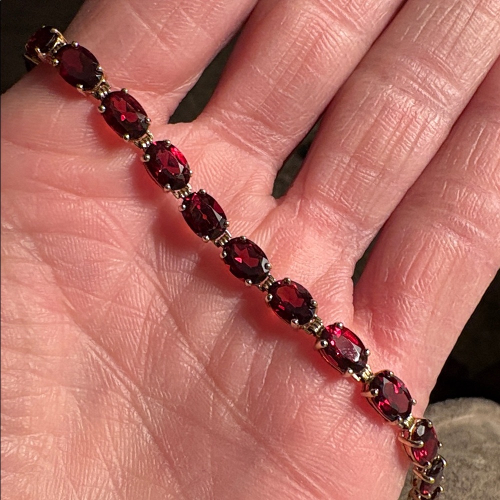 Red Garnet Gemstone Bracelet In 10K Solid Gold